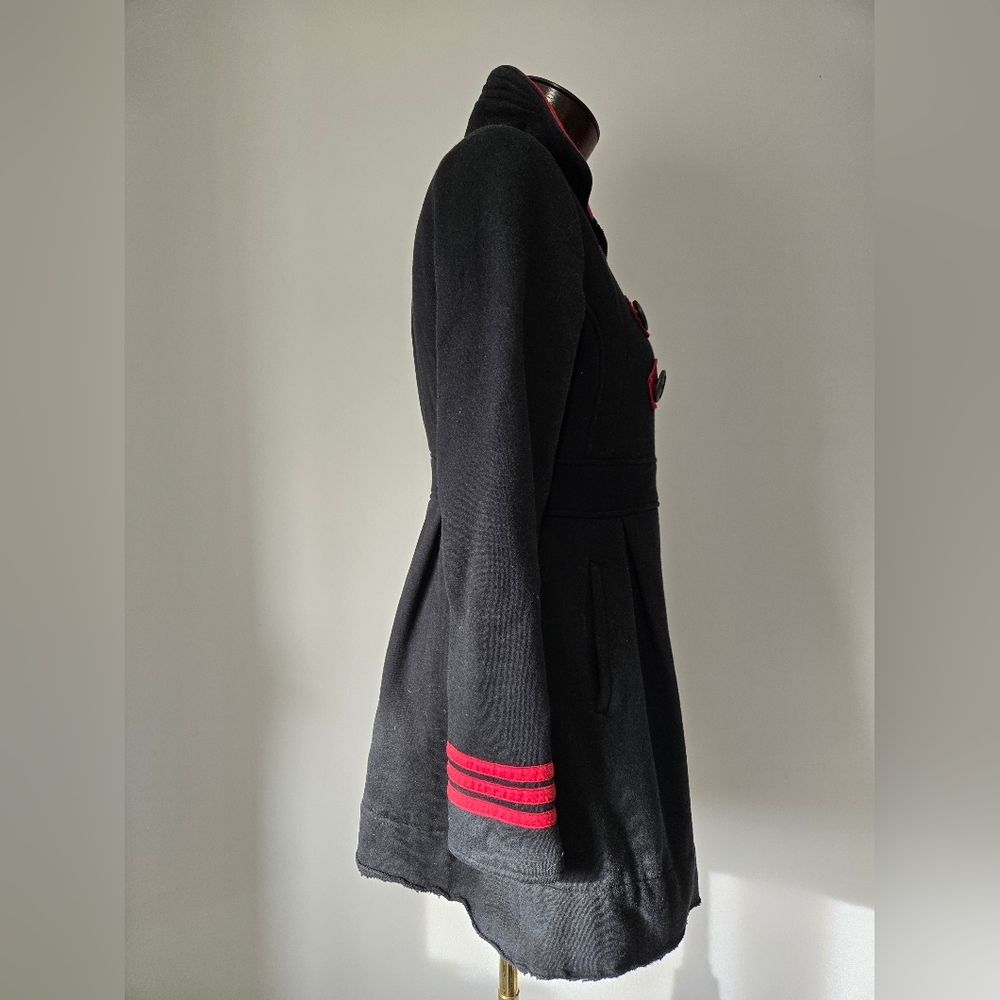 KNITTED DOVE ANTHROPOLOGIE Back and Red Cotton Lined Coat. Size Med - Picture 6 of 13